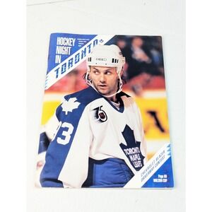 Toronto Maple‎ Leafs hockey official magazine Issue Doug Gilmour